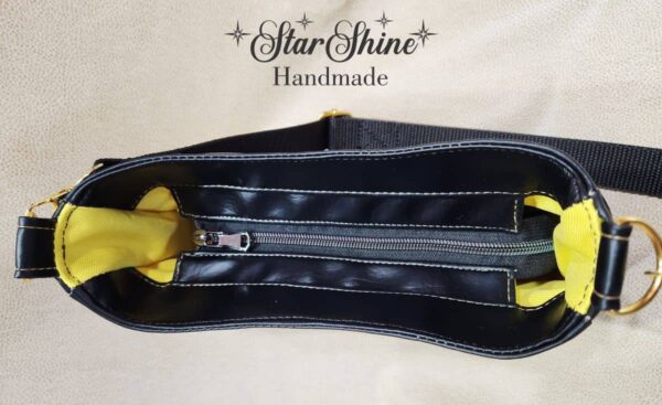 Adorable Gnome Bee Raelyn Bag
