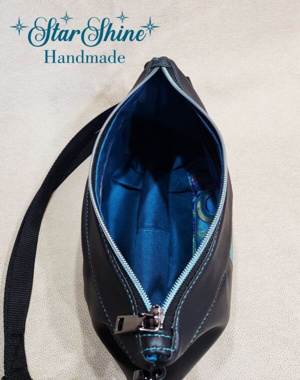 Aqua Dreams Medium Crossbody
