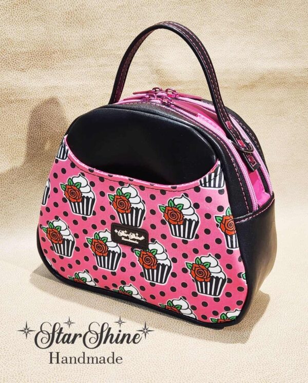 Pink Polka-Dot Cupcake Mini E