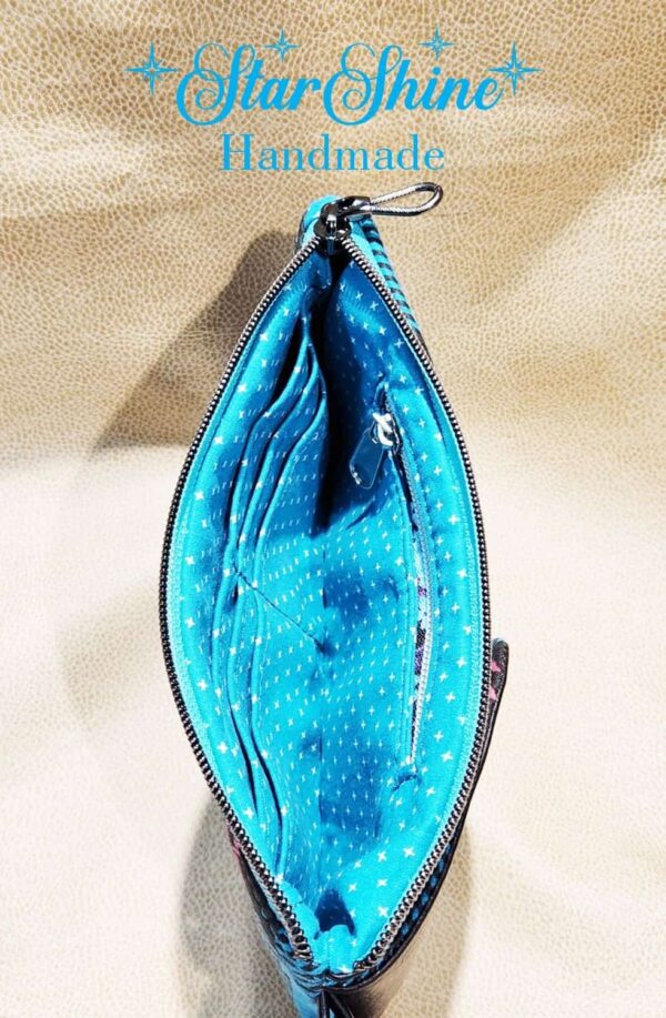 Turquoise Plaid Cellphone Wallet Crossbody Bag. Interior View