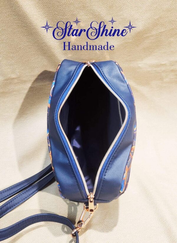 Blue Floral and Rose Gold Catalina Crossbody. Interior View
