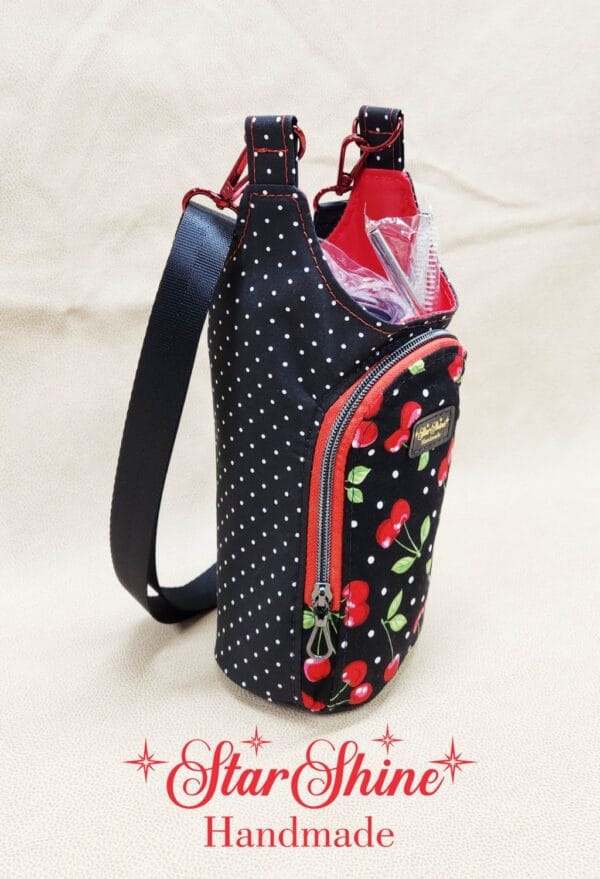 Side view of Aqua Daisy H2o2Go Crossbody Bag
