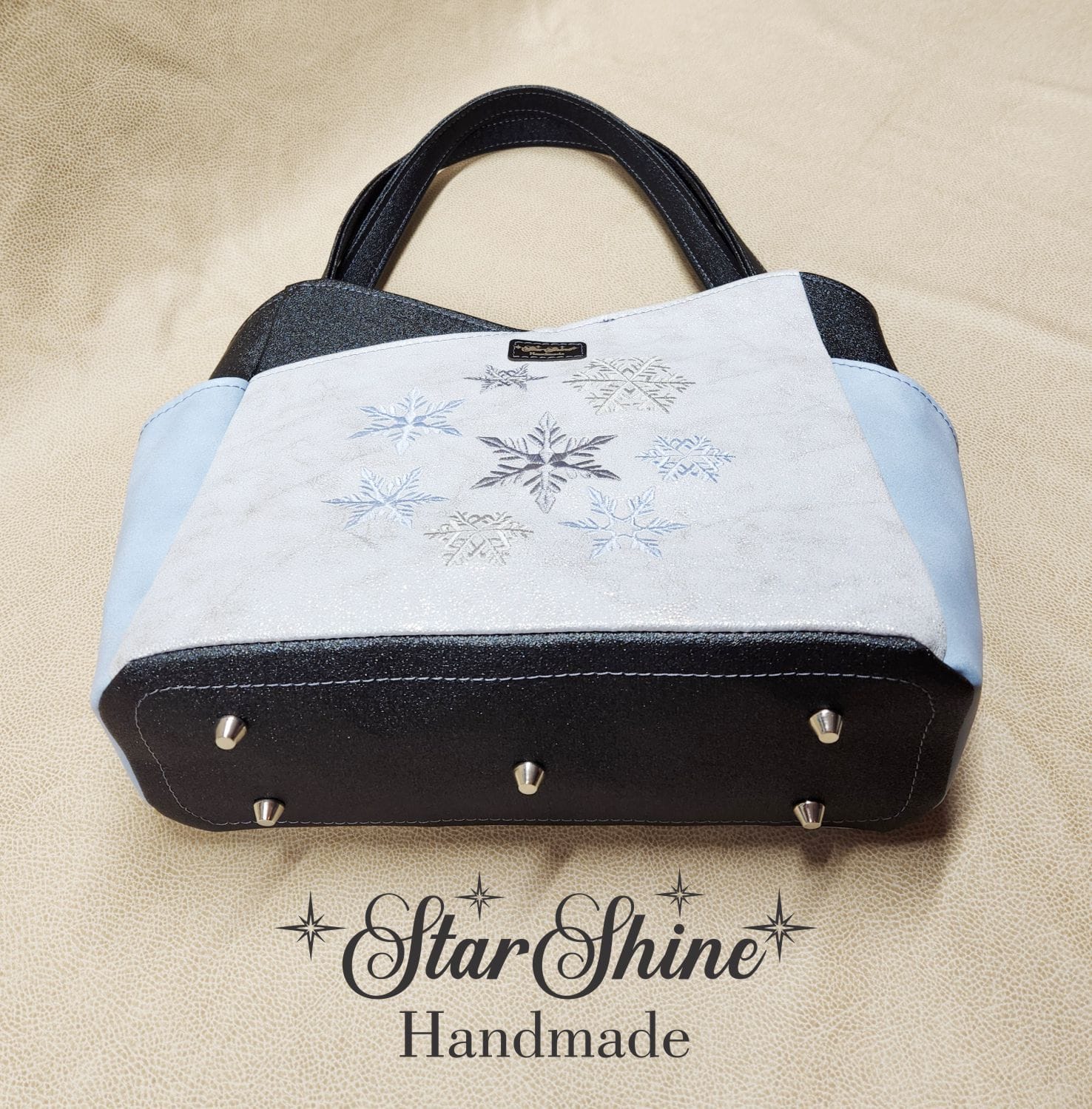 Sparkling Vintage Themed Winter Wonderland. Rear/Bottom View.