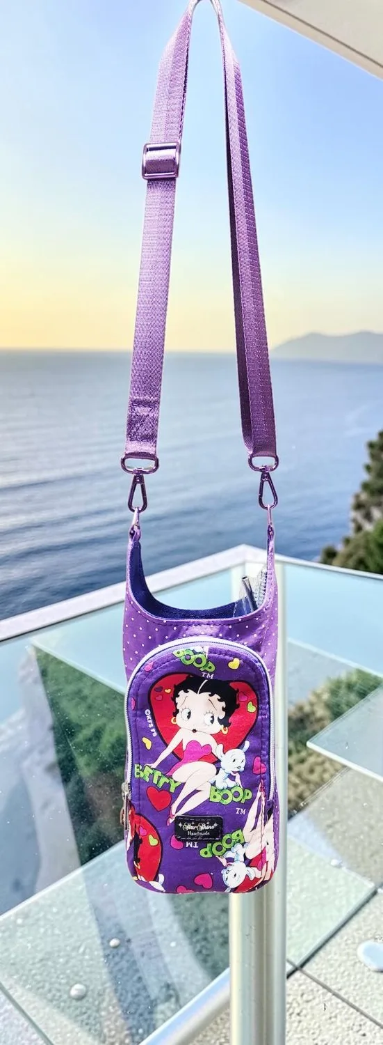 Iconic Betty Boop Front View.