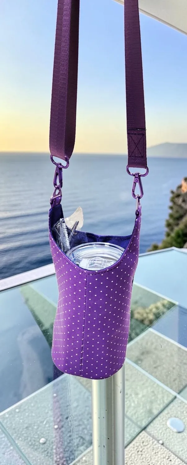 Iconic Betty Boop Water Bottle Bag. Rear View.