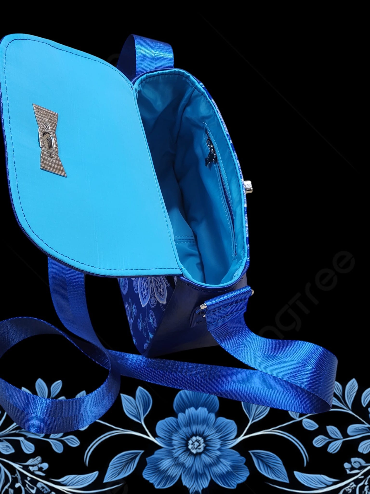 Blue Mandala Mable Crossbody . Interior View